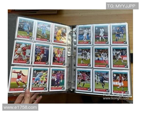 足球回忆:珍藏球星卡背后的故事与经典瞬间 足球回忆:珍藏球星卡背后的故事与经典瞬间